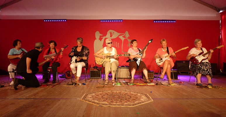 Les Mamies Guitares